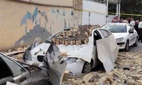 مرگ یک زن اصفهانی در ریزش دیوار ورزشگاه/ ویدئو