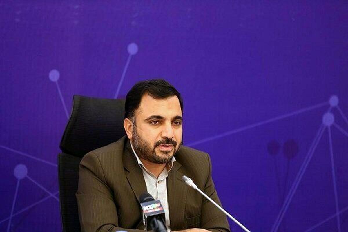 نمایندگان مجلس: ما هم از وزیر ارتباطات گله‌مند هستیم، زیرا سرعت اینترنت پایین و پایین‌تر می‌آید/  قبل از اعتراضات وزیر را به مراجع قضایی به عنوان استنکاف از قانون معرفی کردیم