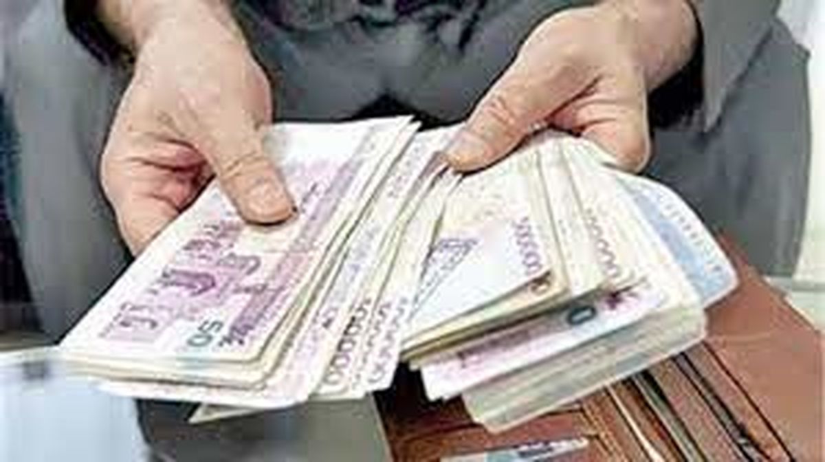 افزایش حقوق کارگران نباید منتهی به تعدیل نیرو شود