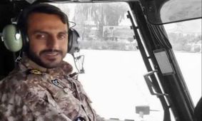 خلبان سانحه هلیکوپتر در زرین‌دشت فارس به شهادت رسید/ شهید صادق رنجبر از پاسداران تیپ مخصوص ۳۳ هوابرد المهدی بود

