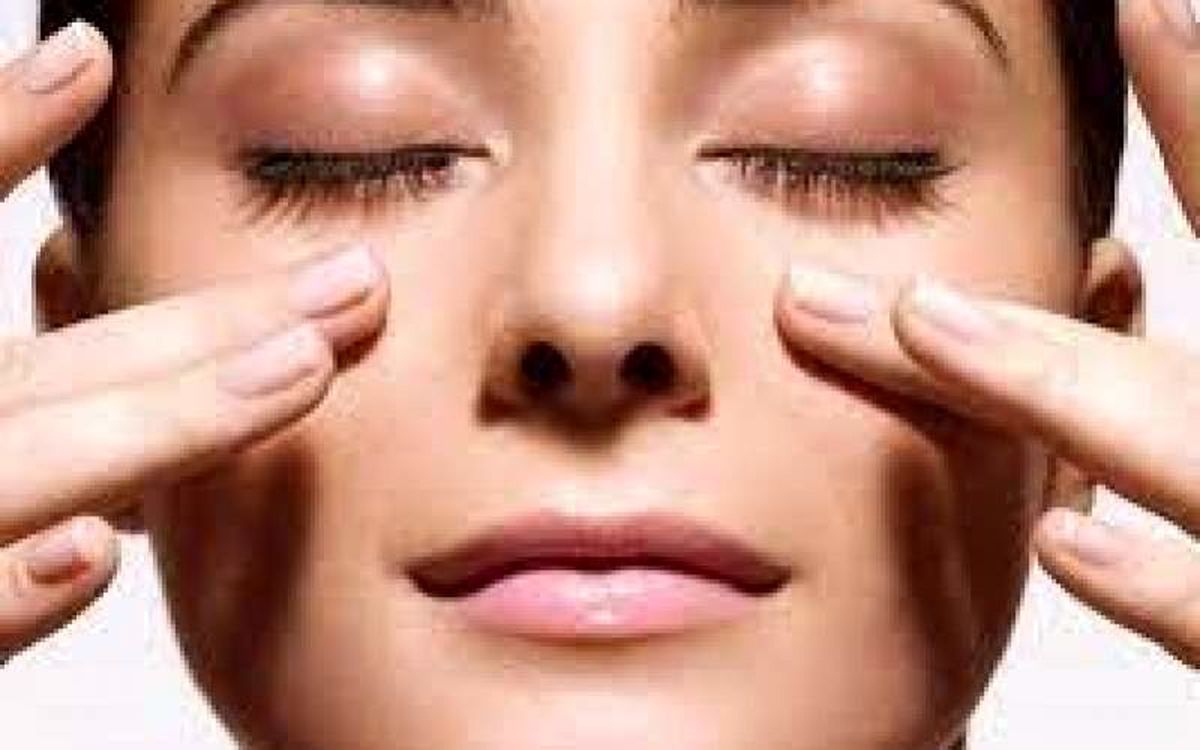 عادت های صبحگاهی که نمی دانستید به پوست صدمه می زنند