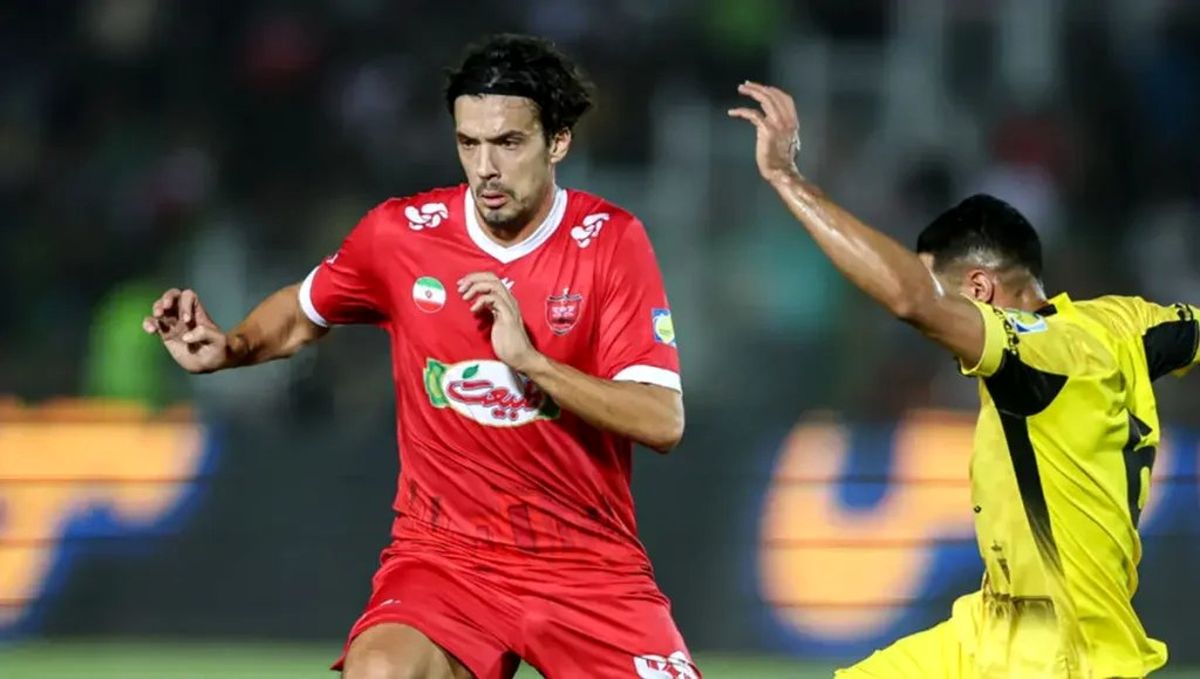 مارکو باکیچ ستاره پرسپولیس ایران را ترک کرد 