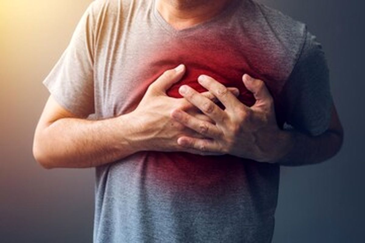چرا صبح‌ها ضربان قلبمان بالاست؟ /۳ علت تپش قلب شدید بعد از خواب