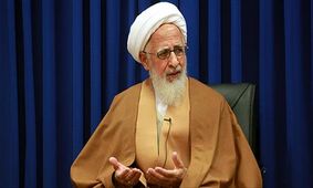 آیت‌الله جوادی آملی خطاب به طلاب: نه بیراهه بروید و نه راه کسی را ببندید

