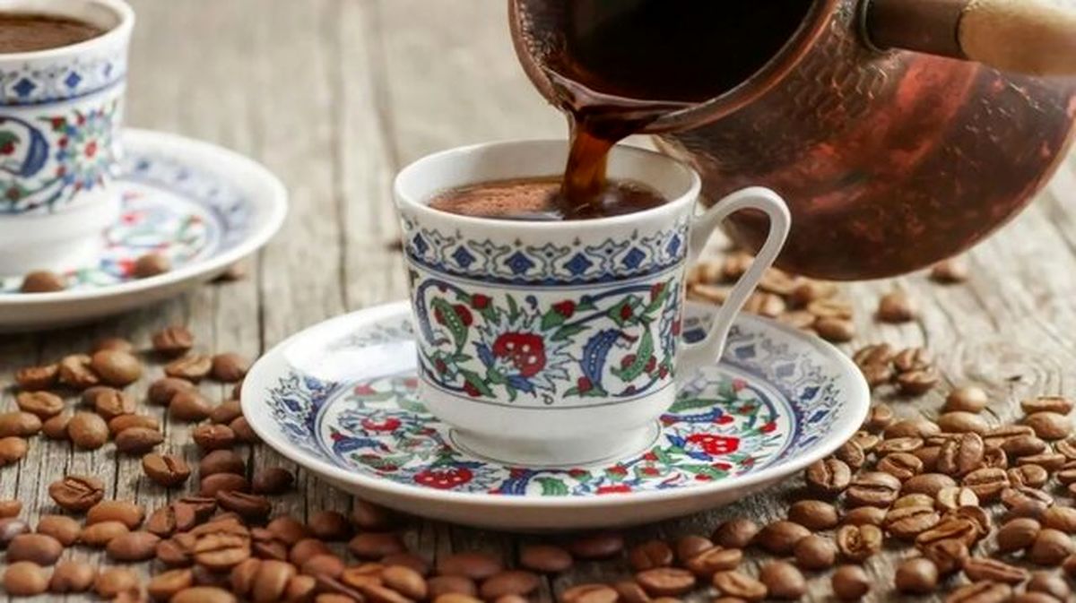 تاثیر قهوه صبحگاهی بر خلق و خو