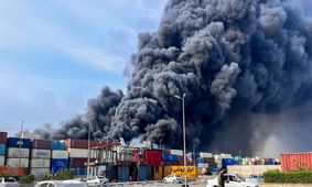 چه کالاهایی در بندر شهید رجایی سوختند؟