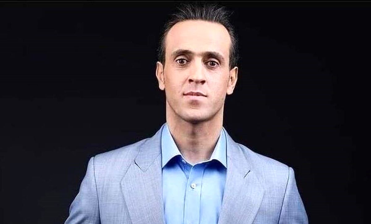 حمله دوباره روزنامه جوان به علی کریمی/ عکس

