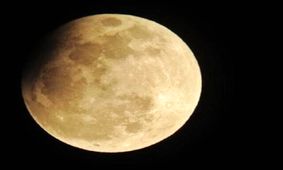 امکان زندگی در ماه؟ پژوهشگران از خاک ماه، آب و اکسیژن استخراج کردند

