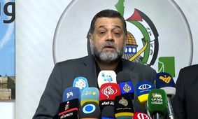 اسامه حمدان: صحبت از تحویل سلاح مقاومت بیهوده است
