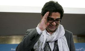 تقلید صدای بی‌نظیر مهدی فخیم‌زاده، محمد علیزاده و فرزاد حسنی/ ویدئو