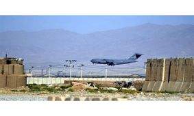 طالبان کنترل پایگاه هوایی بگرام را به آمریکا واگذار کرد