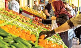 اقدام جالب یک میوه‌فروش در فروش محصولاتش با قیمت خرید